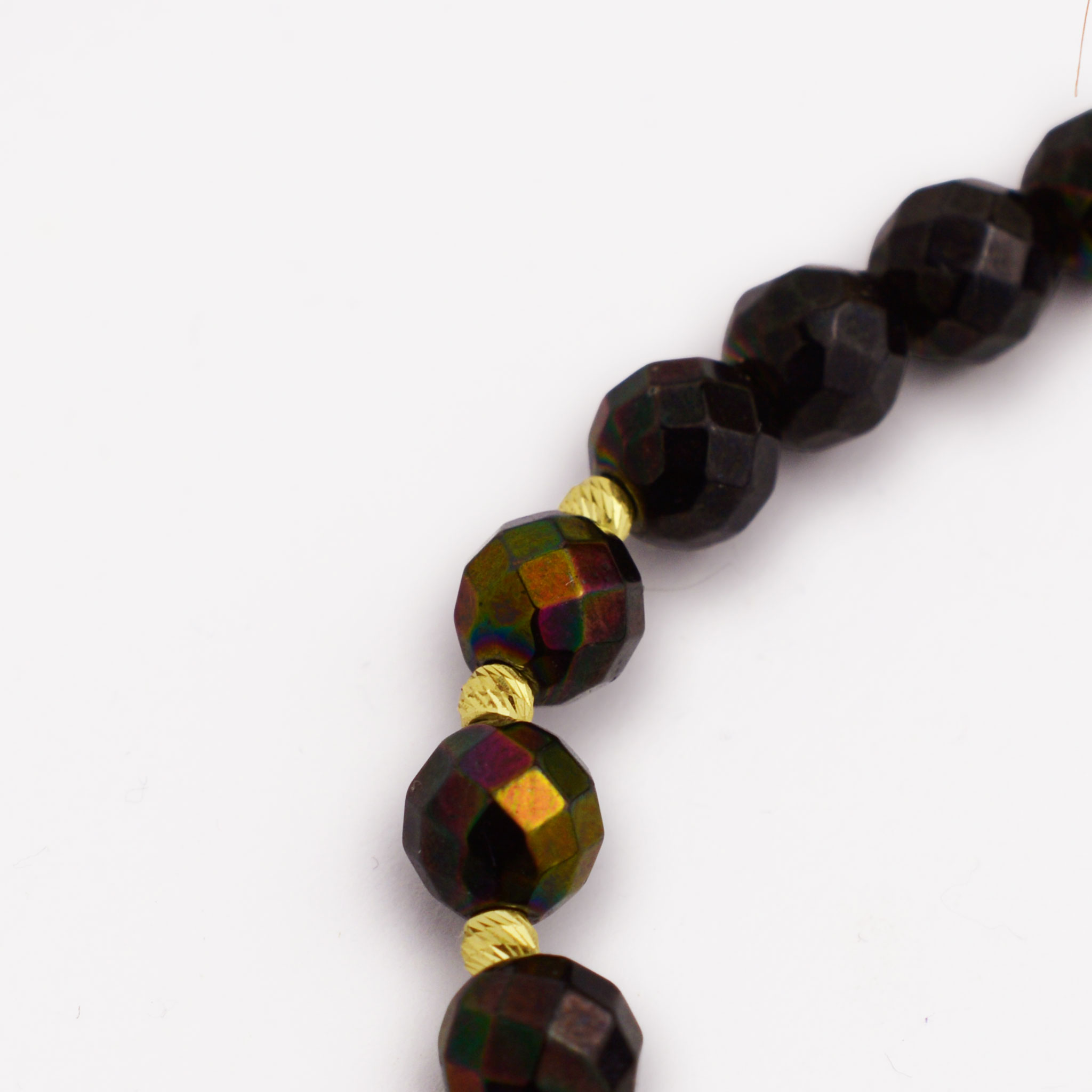 Злато на конец с хематити - Хамелеон